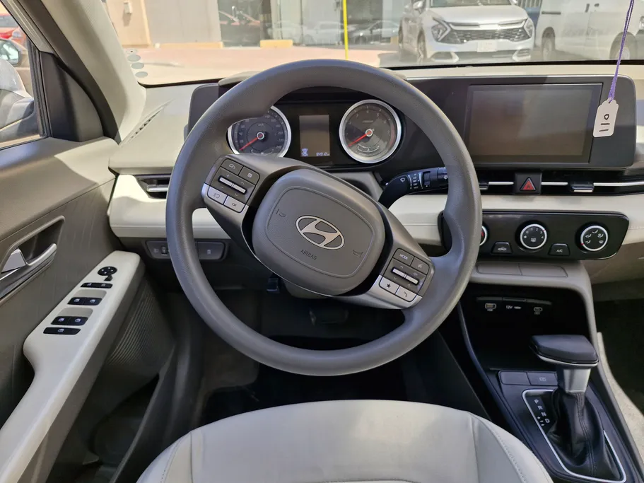 2024 Hyundai Accent Smart 
