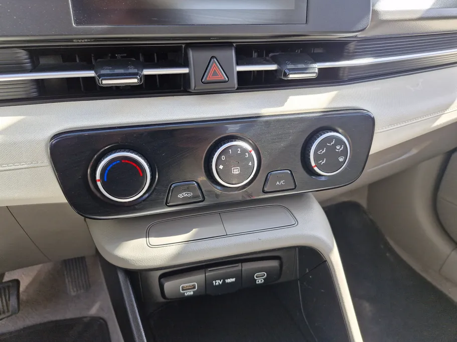 2024 Hyundai Accent Smart 