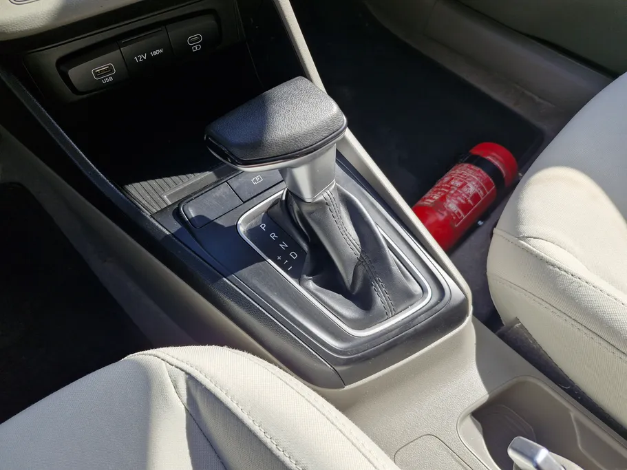 2024 Hyundai Accent Smart 