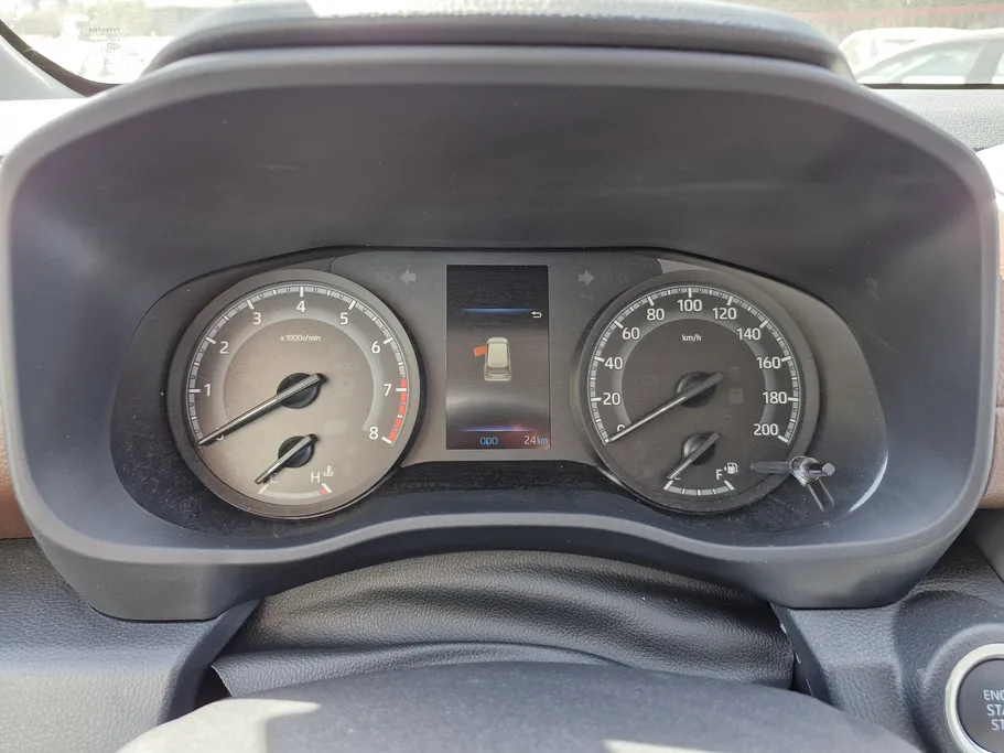 2025 Toyota Innova GL 