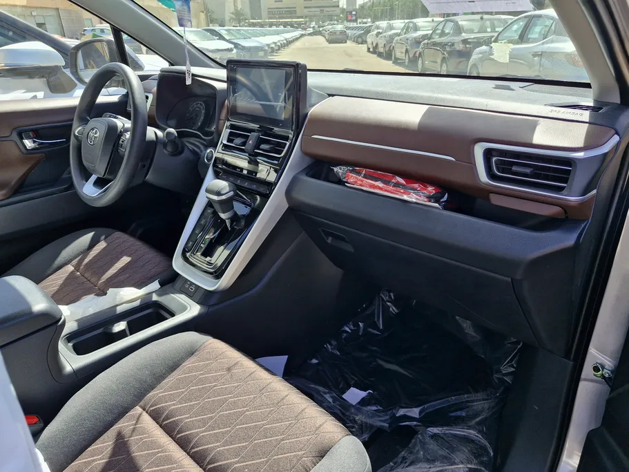 2025 Toyota Innova GL 