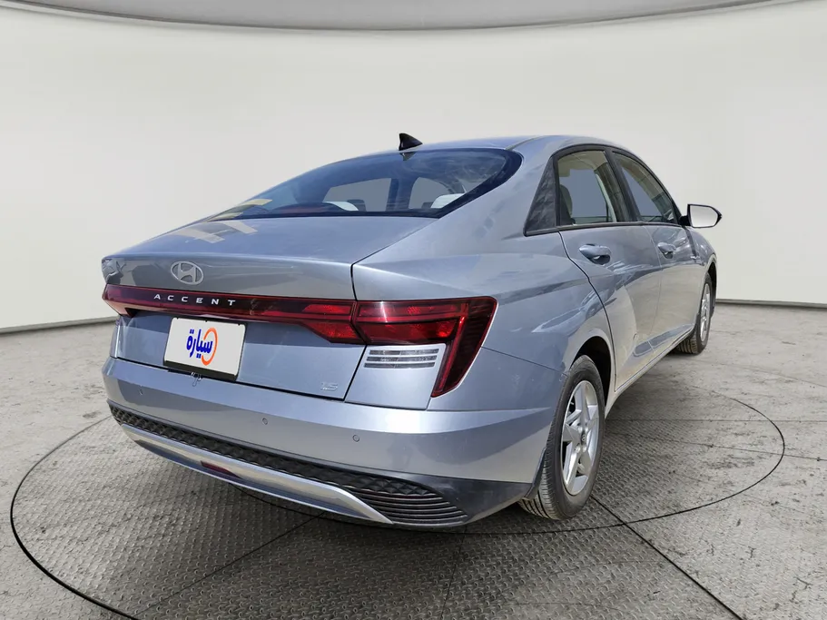 2024 Hyundai Accent Smart 