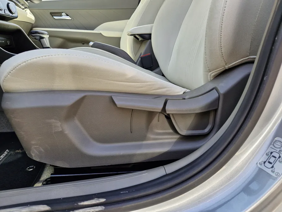 2024 Hyundai Accent Smart 