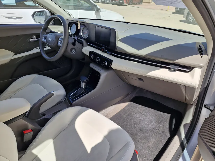 2024 Hyundai Accent Smart 