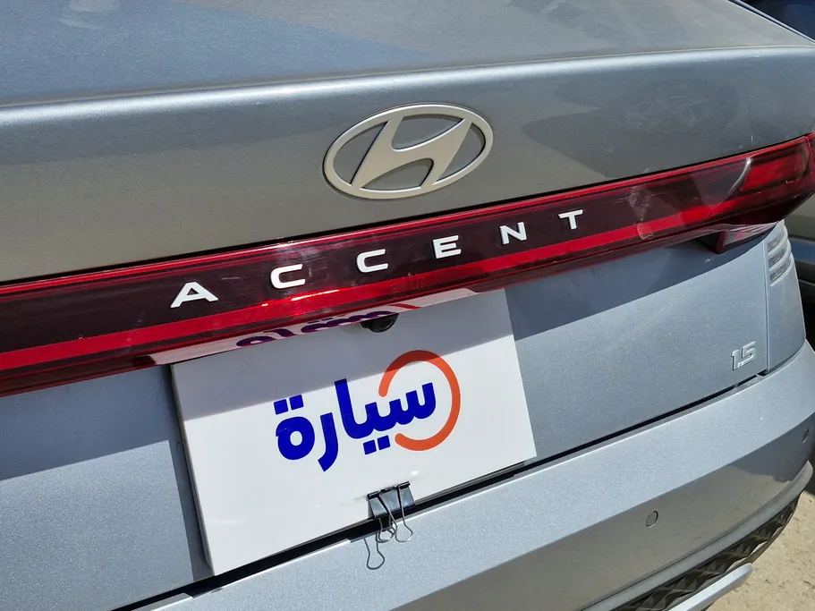 2024 Hyundai Accent Smart 