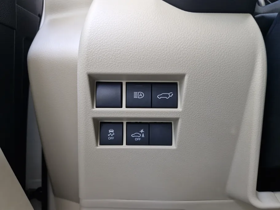 2024 Toyota Land Cruiser VX 