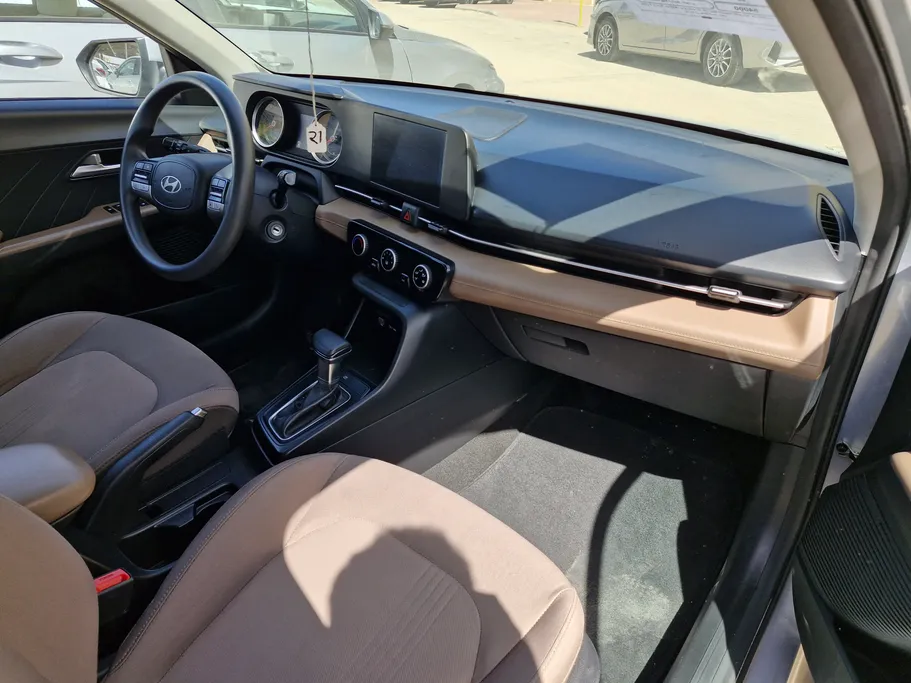 2024 Hyundai Accent Smart 