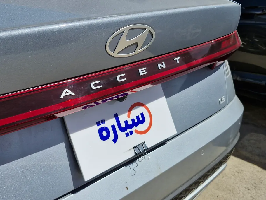 2024 Hyundai Accent Smart 