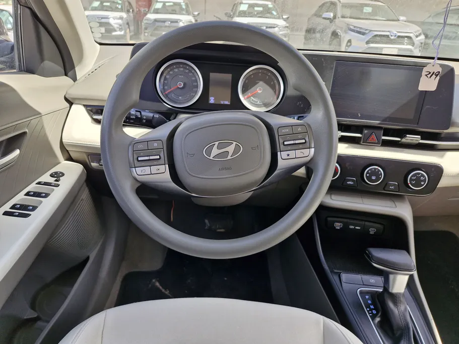 2024 Hyundai Accent Smart 