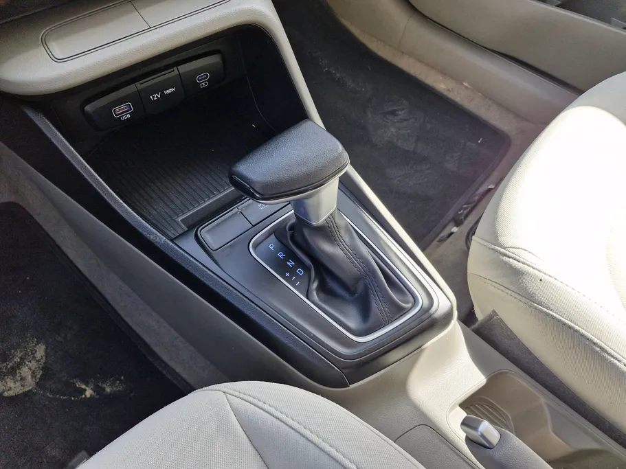 2024 Hyundai Accent Smart 