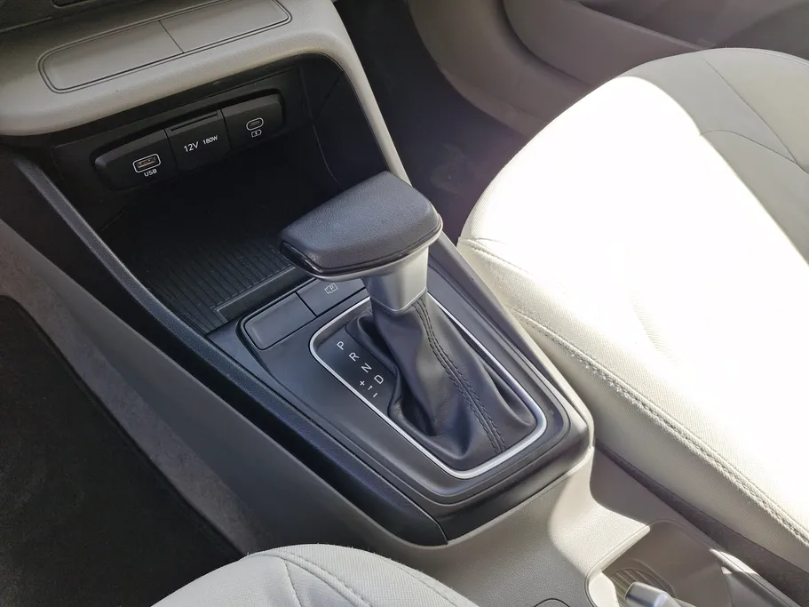 هيونداي اكسنت سمارت 2024 