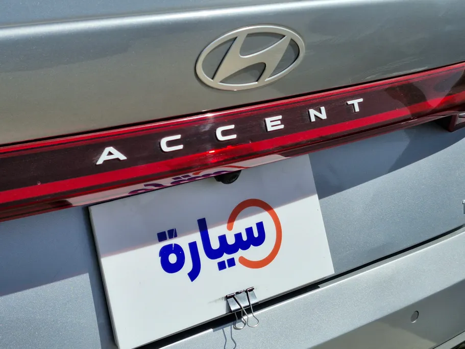 هيونداي اكسنت سمارت 2024 