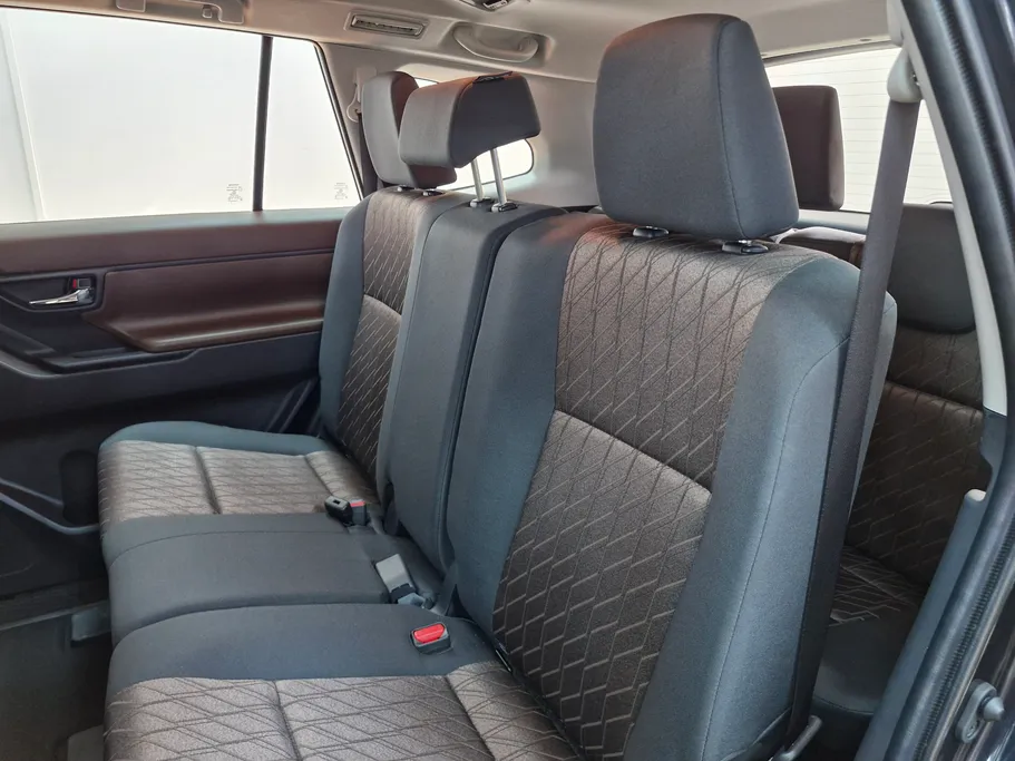 2025 Toyota Innova GL 