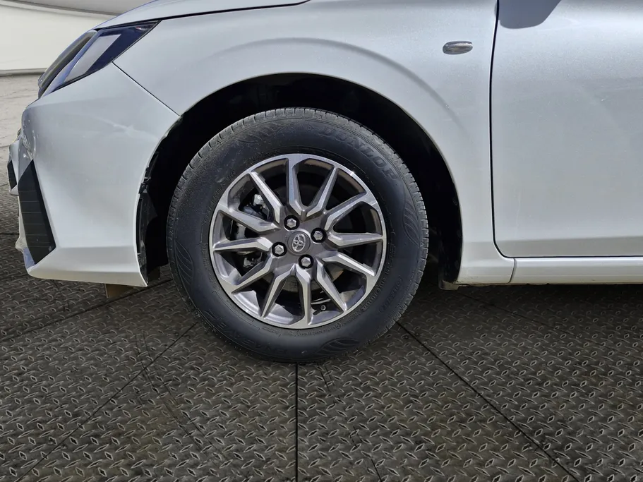 تويوتا يارس Y 2024 