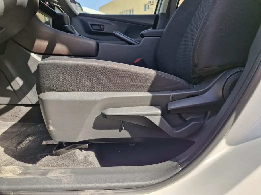 تويوتا يارس Y 2024 