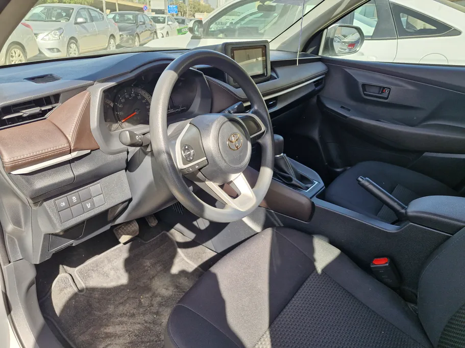 تويوتا يارس Y 2024 