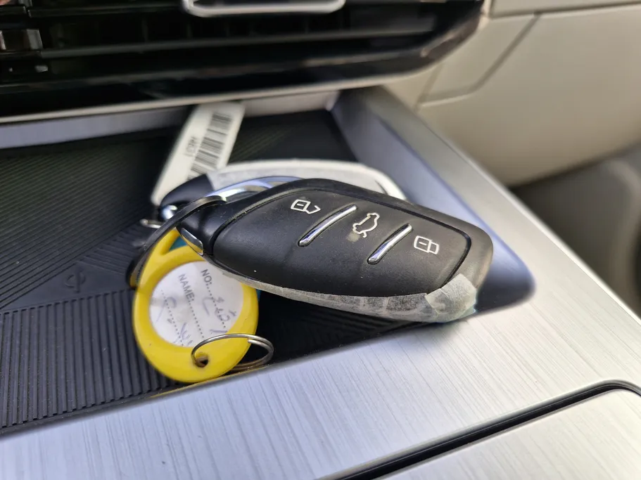 2024 MG Whale Luxury 