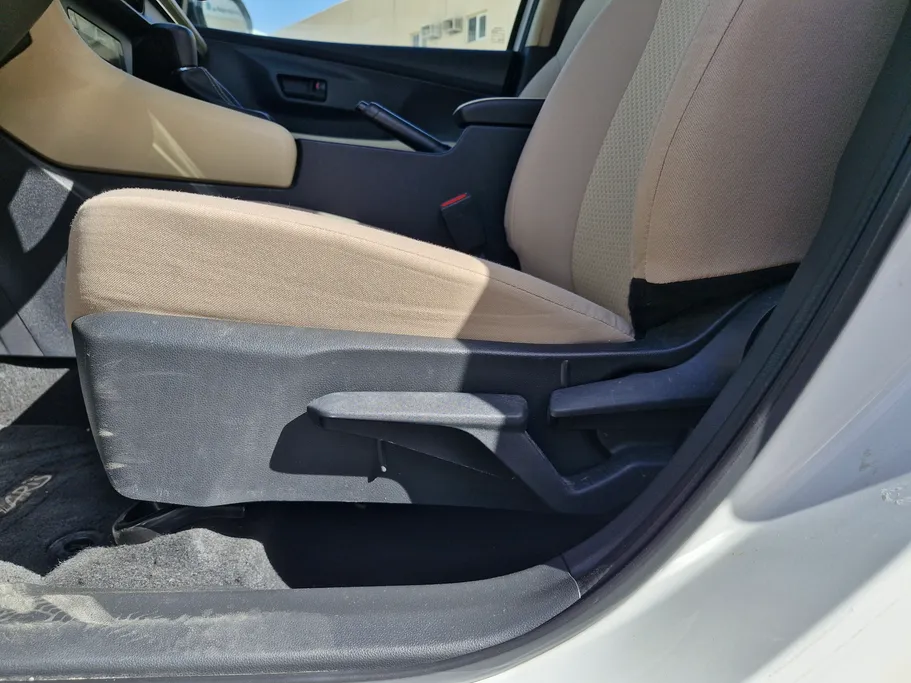 2024 Toyota Yaris  Y 