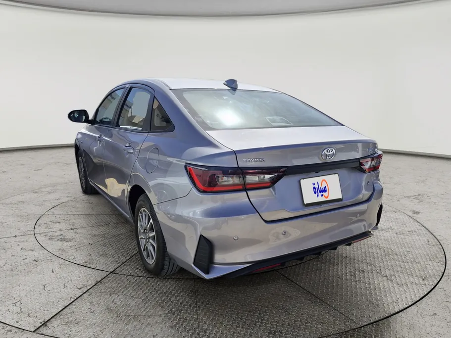 2024 Toyota Yaris  Y 