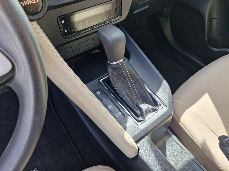 2024 Toyota Yaris  Y 