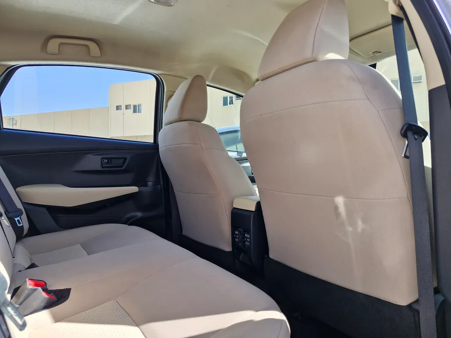 2024 Toyota Yaris  Y 