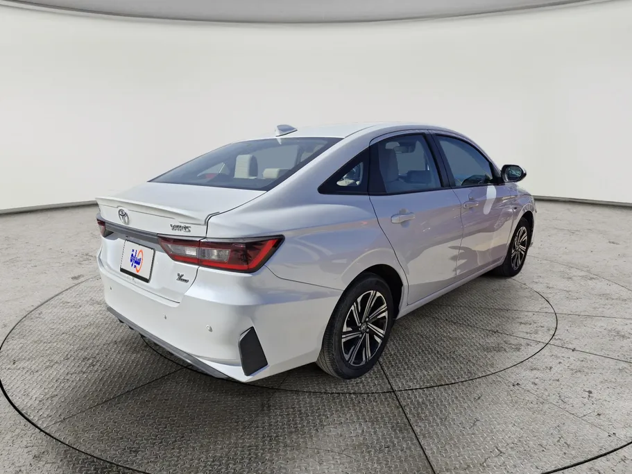 2024 Toyota Yaris  Y Plus 