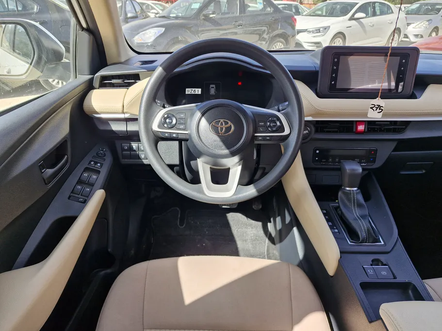 2024 Toyota Yaris  Y Plus 