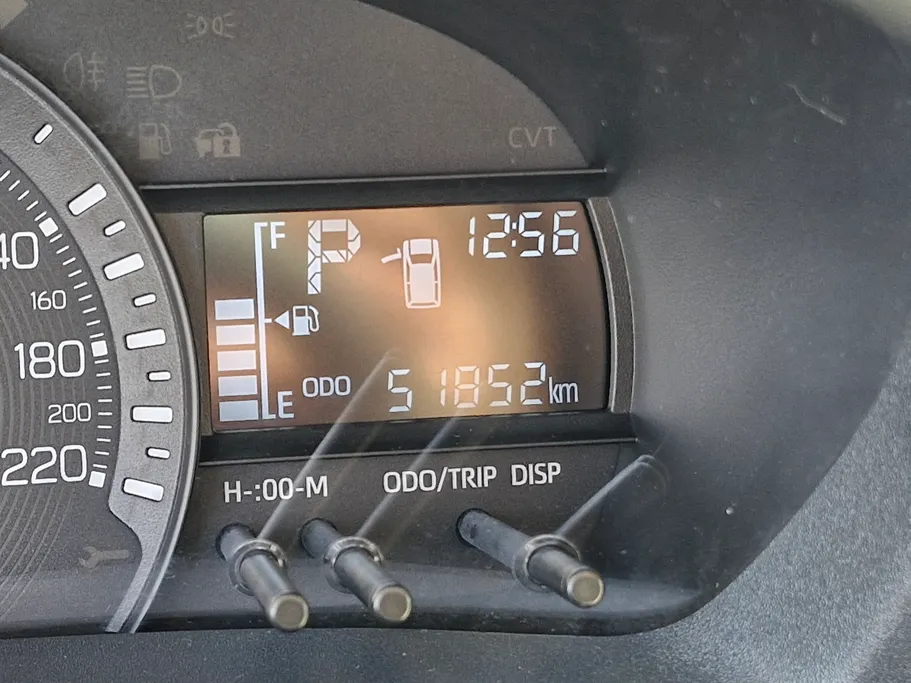 2024 Toyota Yaris  Y 