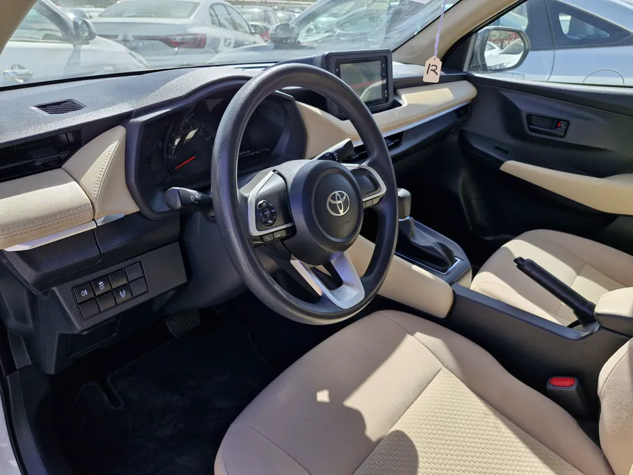 تويوتا يارس Y 2024 