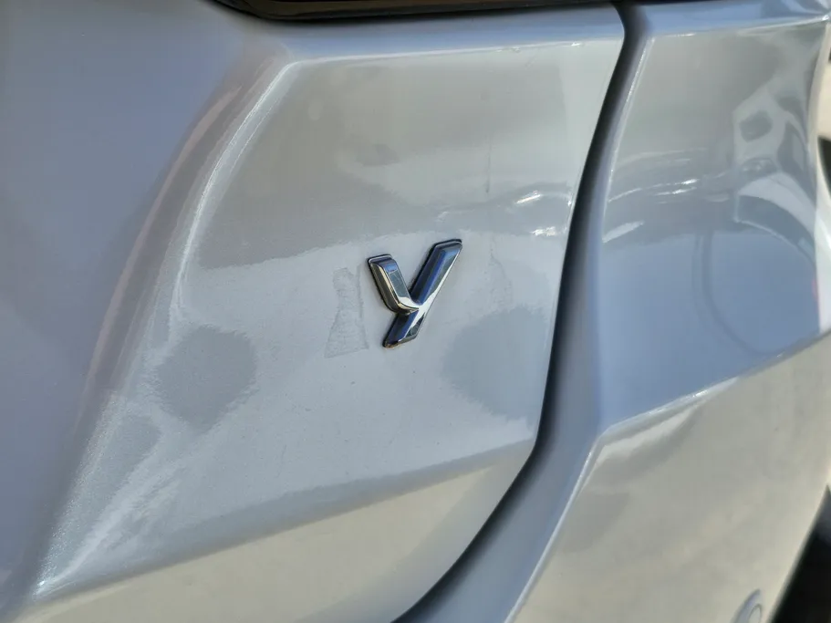 تويوتا يارس Y 2024 