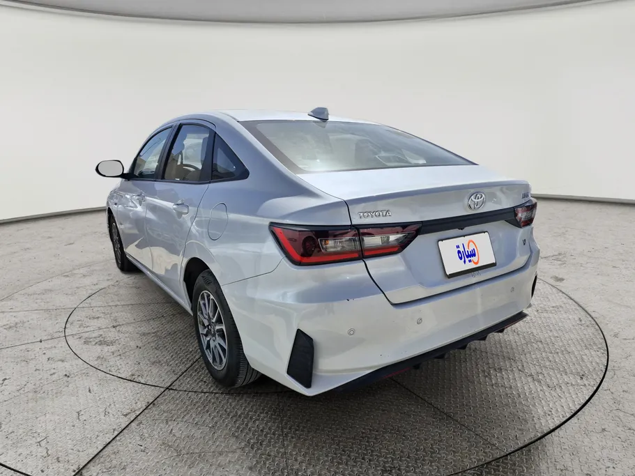 تويوتا يارس Y 2024 