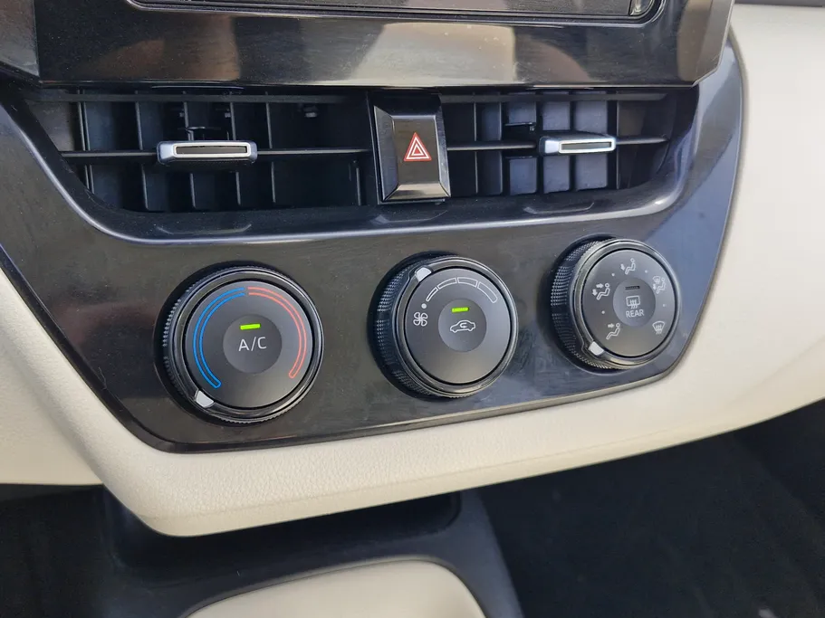 تويوتا كورولا XLI 2024 