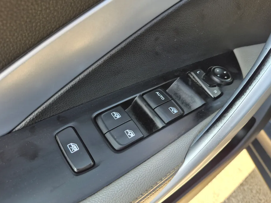 2023 Chevrolet Groove LT 