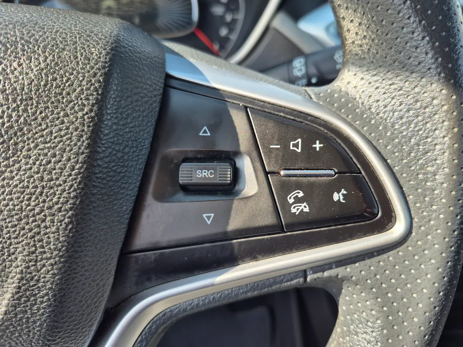 2023 Chevrolet Groove LT 