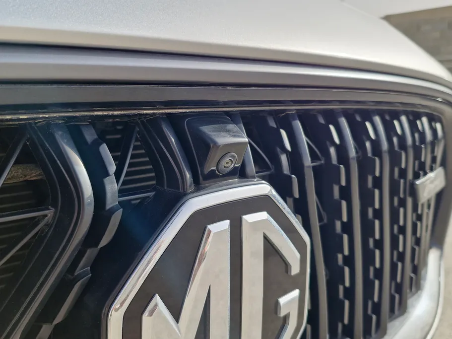 2024 MG HS LUX 