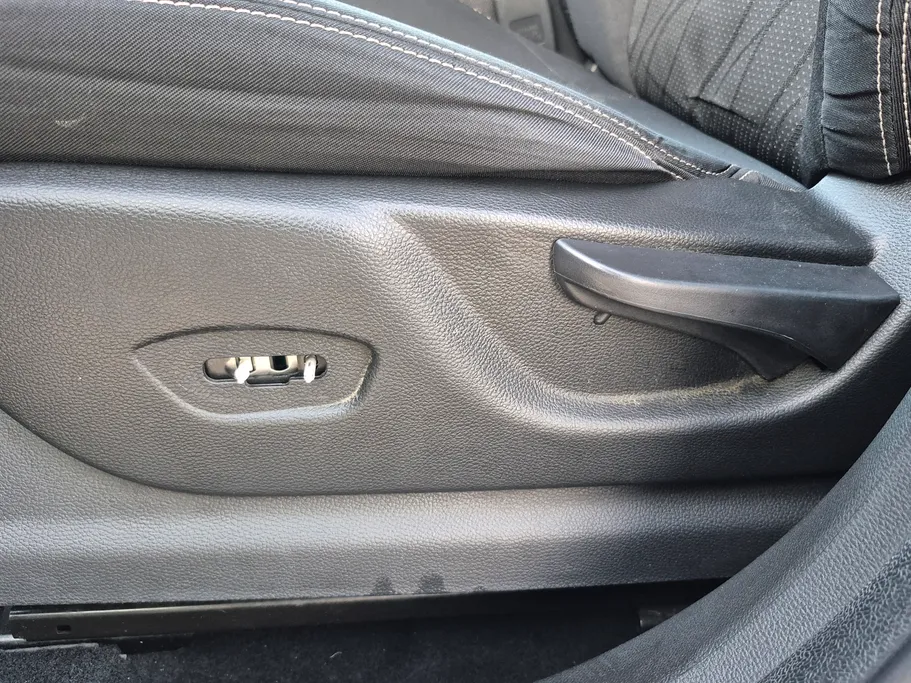 2023 Chevrolet Groove LT 