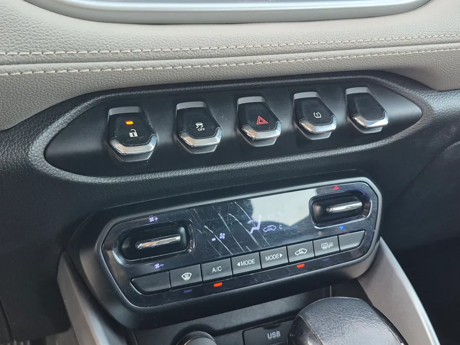 2023 Chevrolet Groove LT 