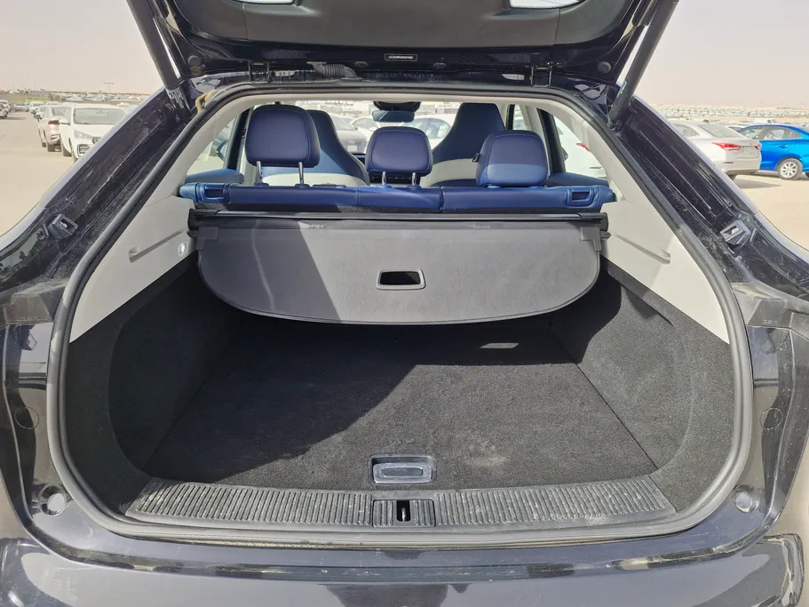 ام جي ويل لاكجري 2024 