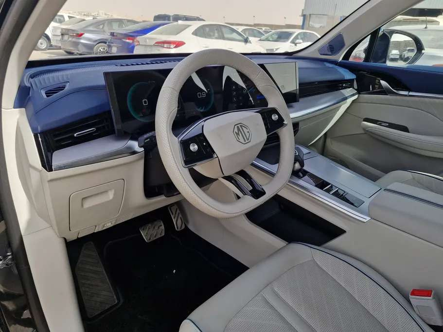 ام جي ويل لاكجري 2024 