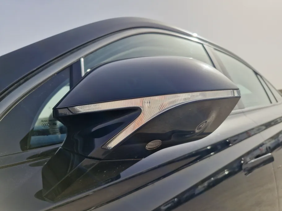 ام جي ويل لاكجري 2024 