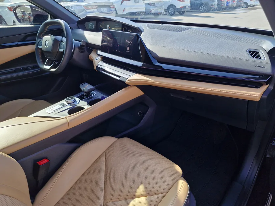 2024 شانجان UNI V Elite 