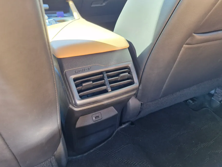 2024 شانجان UNI V Elite 