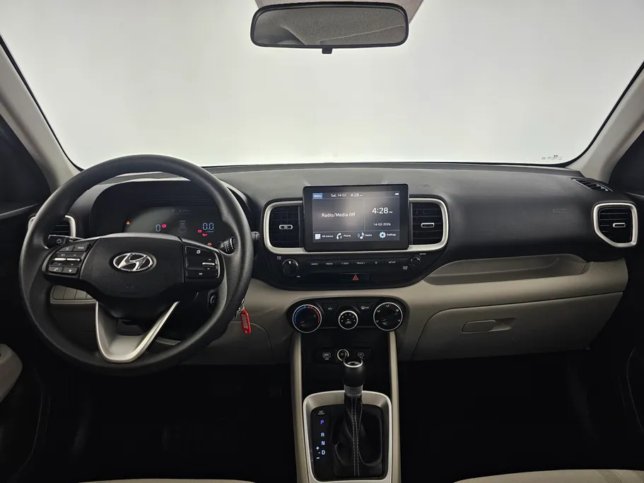 2024 Hyundai Venue Smart 
