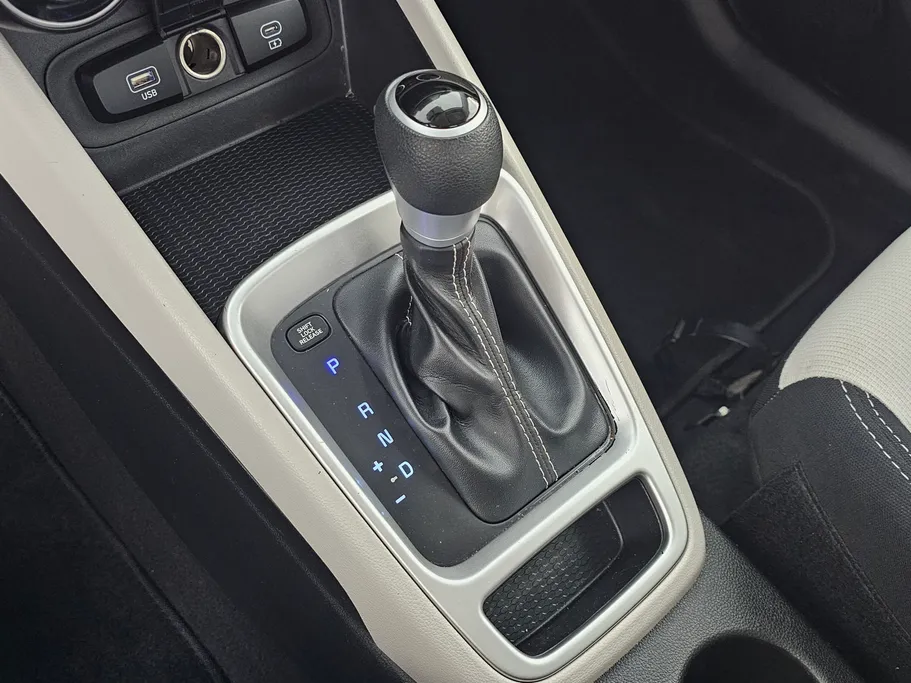 2024 Hyundai Venue Smart 