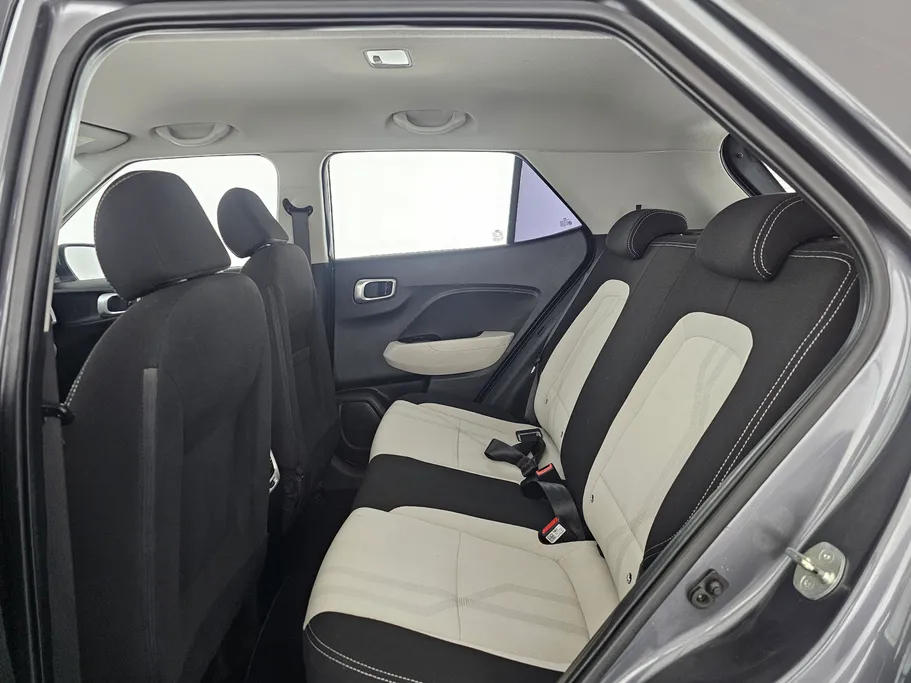 2024 Hyundai Venue Smart 