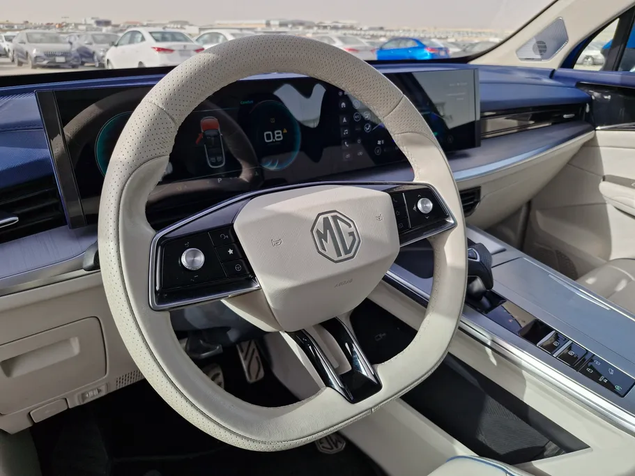 ام جي ويل لاكجري 2024 