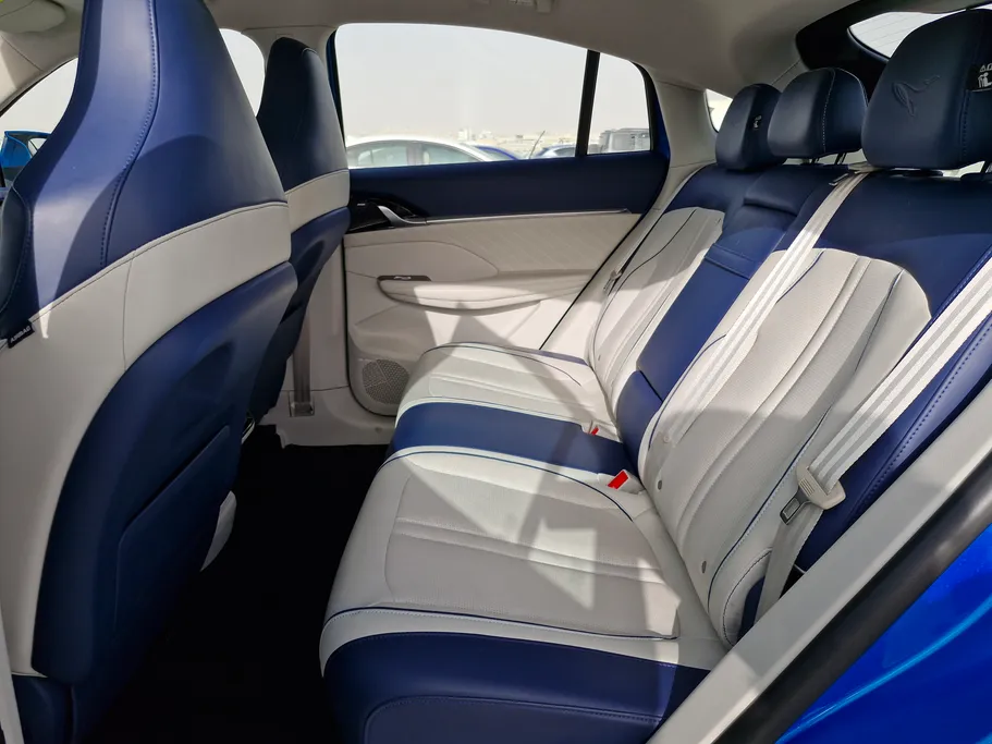 ام جي ويل لاكجري 2024 