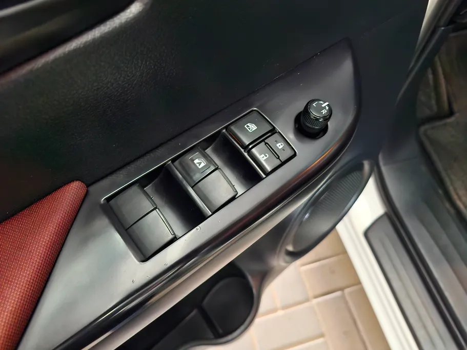 تويوتا هايلكس GL DSL 2021 