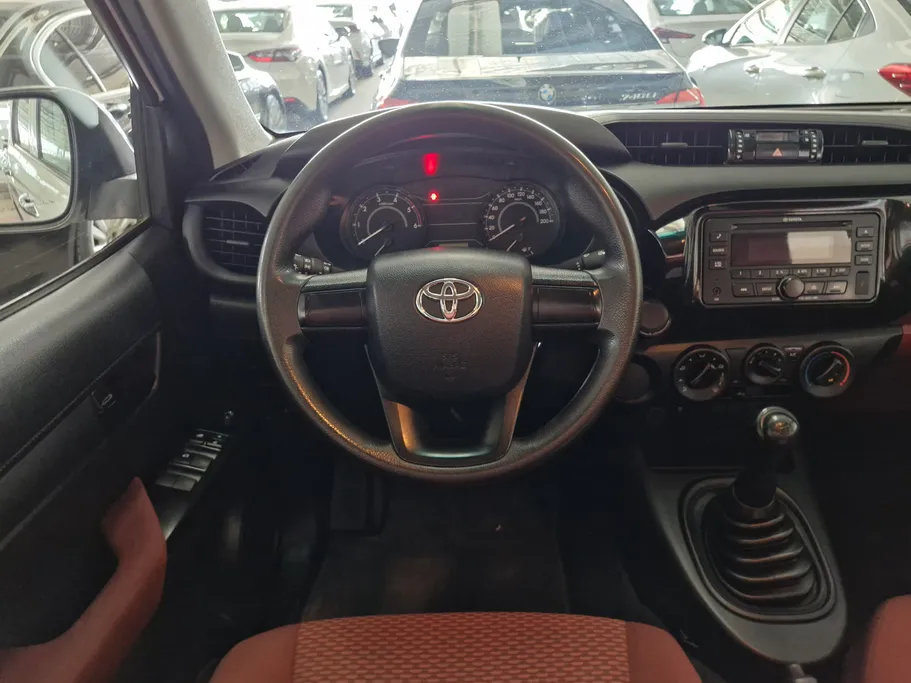 تويوتا هايلكس GL DSL 2021 