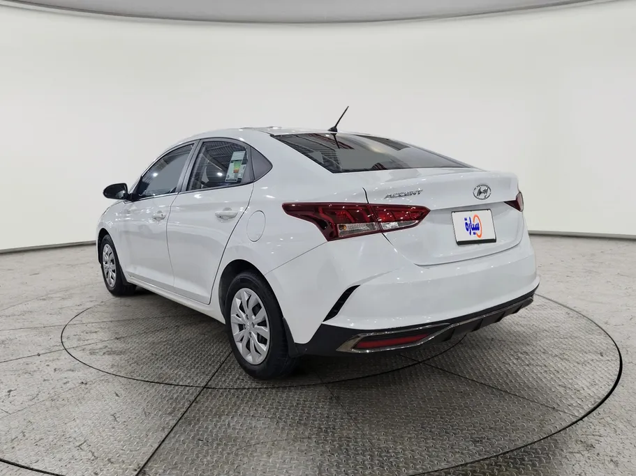 هيونداي اكسنت سمارت 2021 